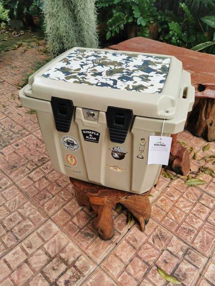 ถังน้ำแข็งเกรดพรีเมี่ยม FEELFREE ขนาด 45 ลิตร สี DESERT CAMO